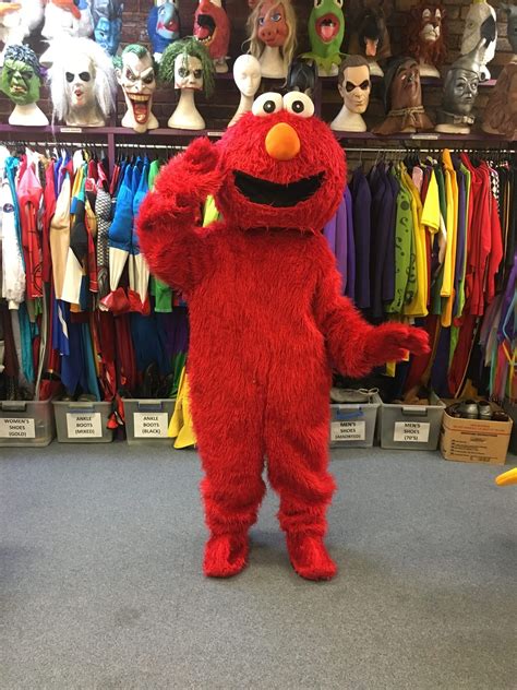 Elmo Mascot Head: From Puppetry to Mascotry